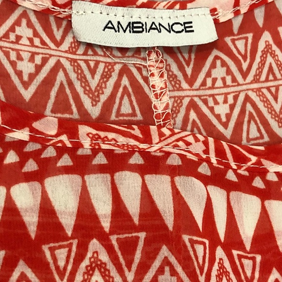 (3/40$) orange and white pattern blouse - Picture 2 of 2